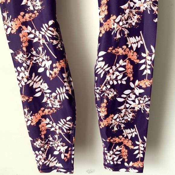 Fabletics Leggings XXS Floral Arcadia Mid-Rise Power Hold 7/8 - Picture 10 of 10